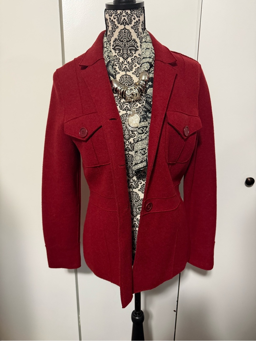 Jones New York Sport Classic Women's Red Wool Blend Button Jacket small - Picture 8 of 8